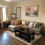 Spacious Villa Close To The Beach, 10 Sleeps