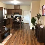 Spacious Villa Close To The Beach, 10 Sleeps