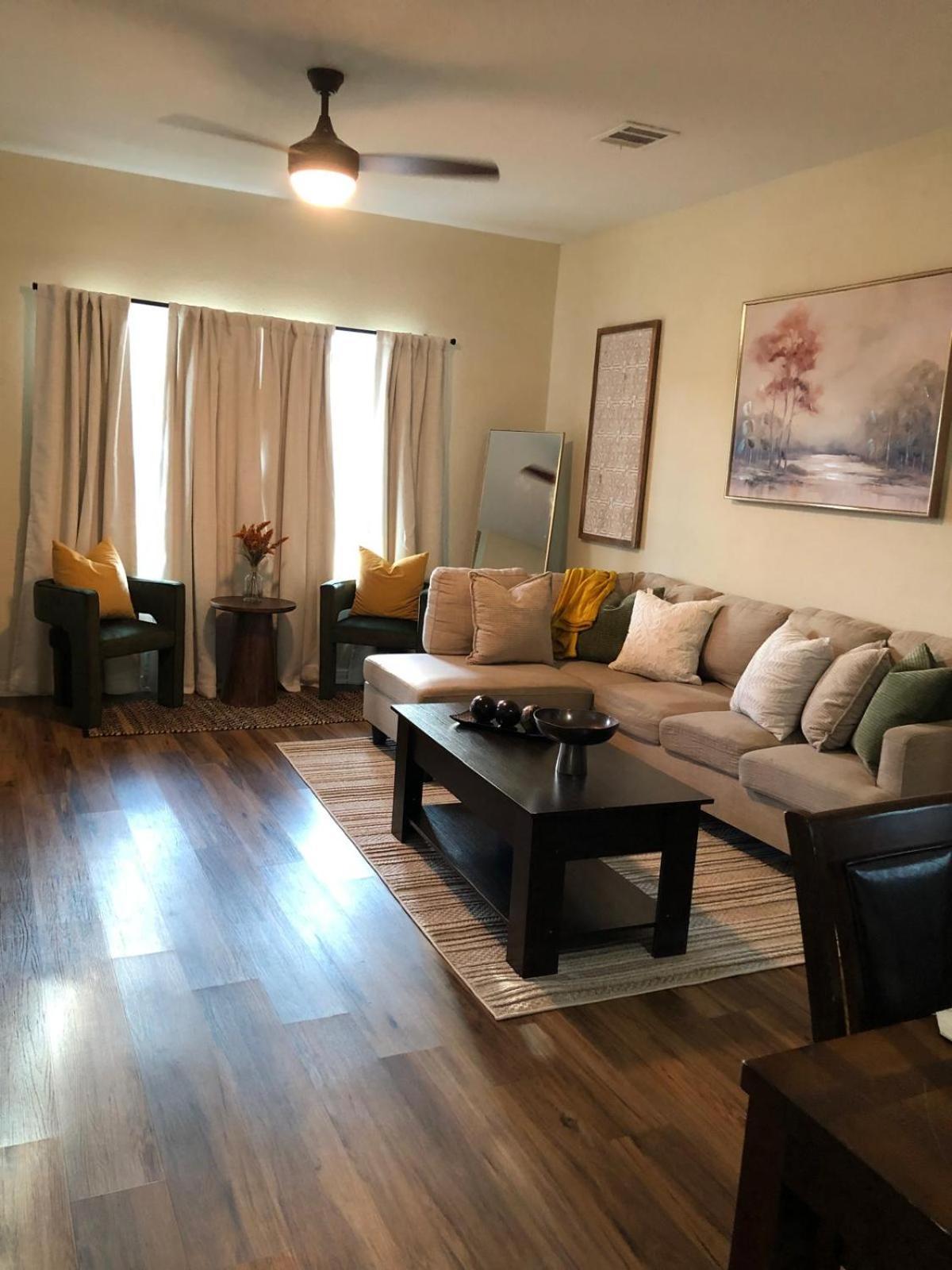 Villa Spacious Close To The Beach, 10 Sleeps Galveston