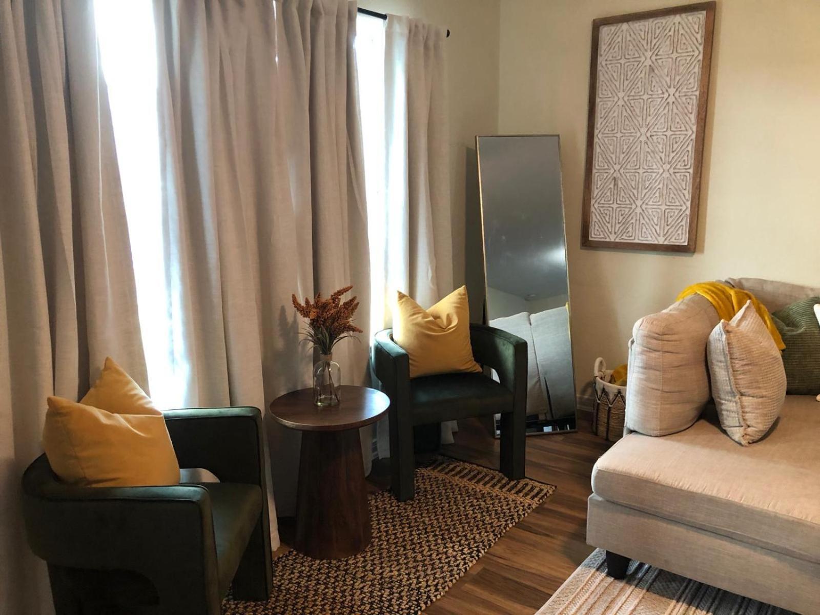 Spacious Close To The Beach, 10 Sleeps Villa